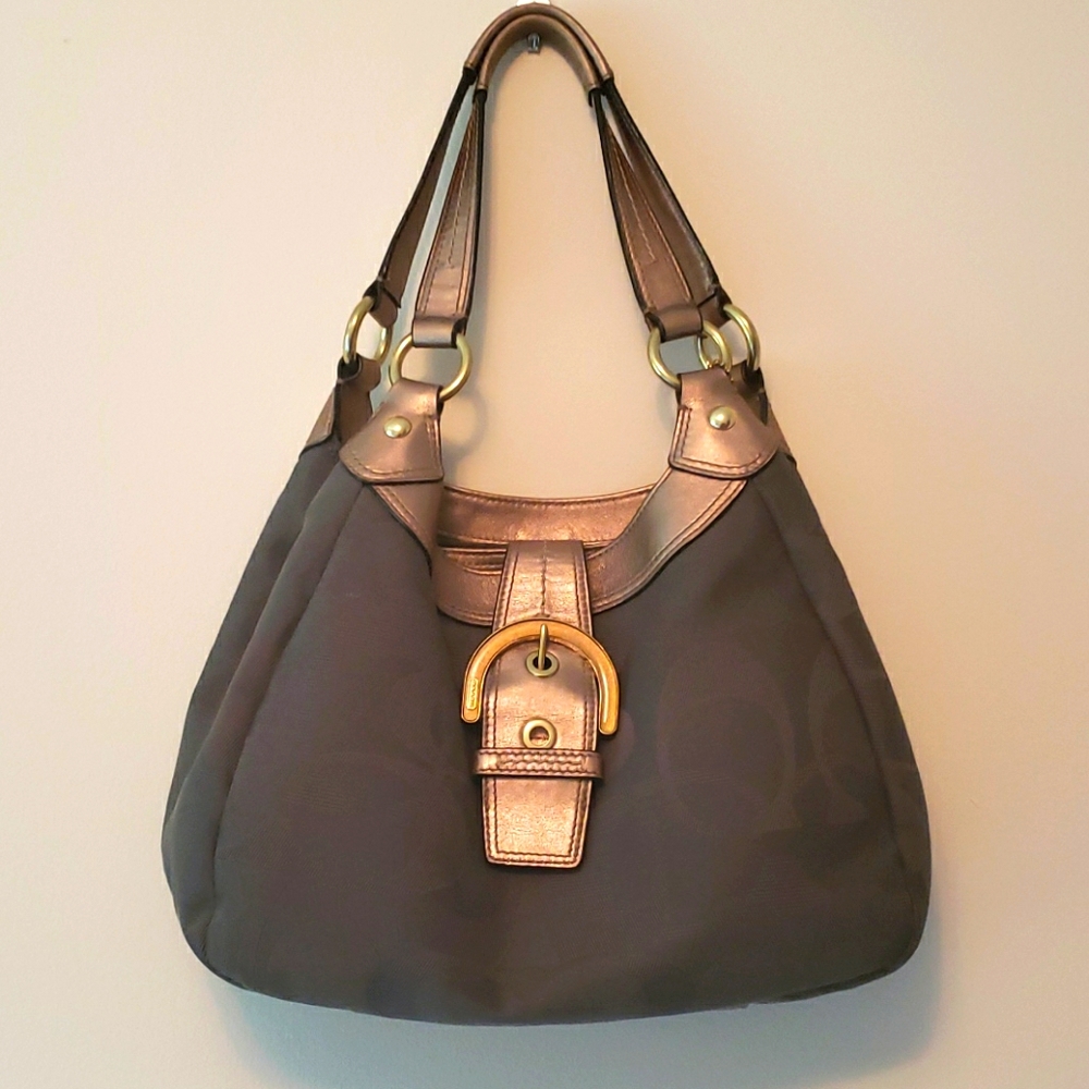 Coach Purse Soho Textured Opt Purse Green w/ Gold